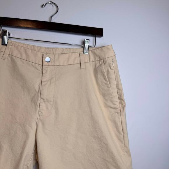 Lululemon Commission Classic- Fit 9" Shorts - Size 34 - Picture 4 of 6